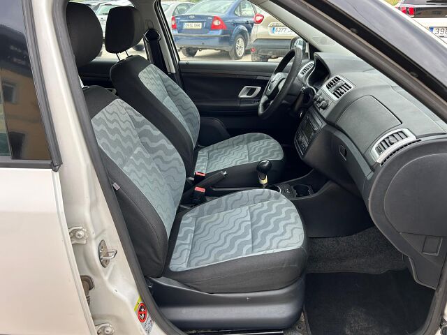 SKODA FABIA CONFORT 1.2 SPANISH LHD IN SPAIN 126000 MILES BARGAIN PX 2009